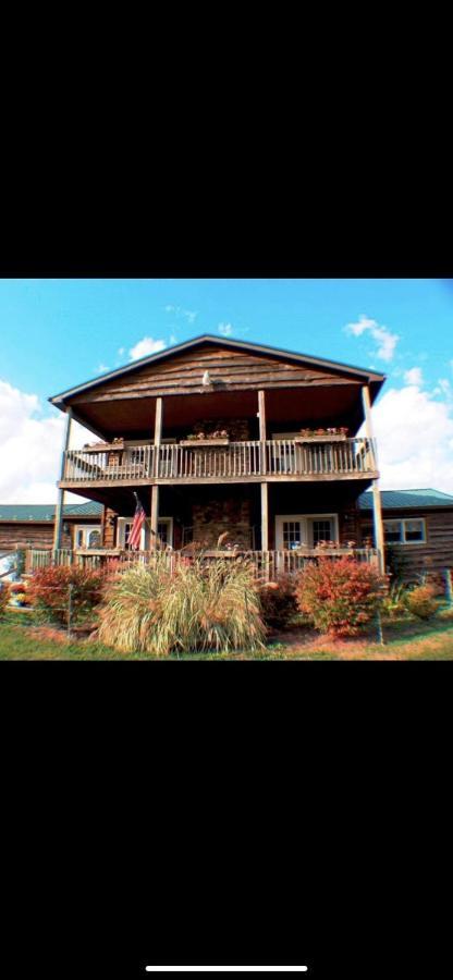 Smiths In-Law Suite! Pet Friendly, Hot Tub! Valley Head Kültér fotó